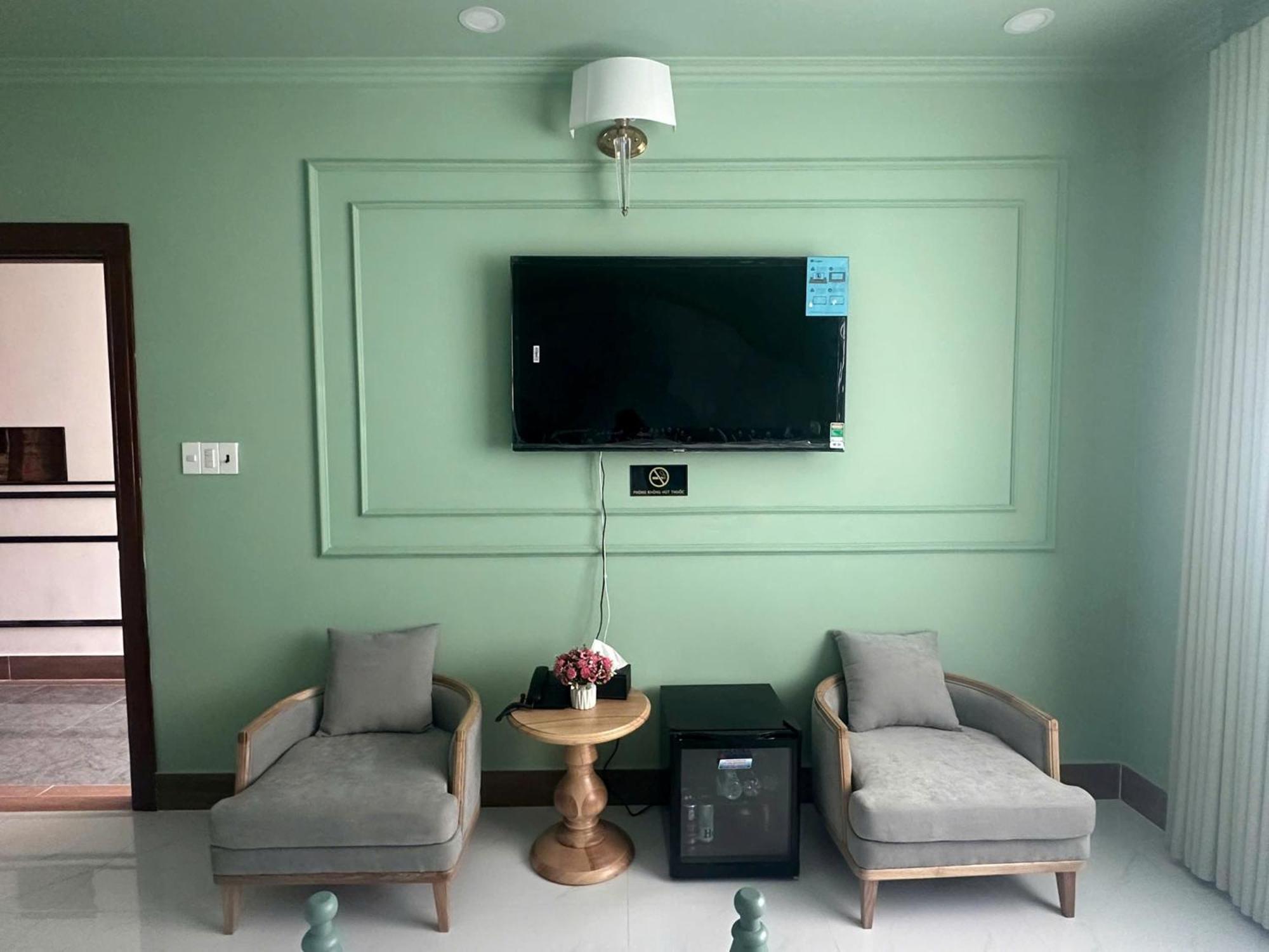 Luxury Vuon Lai Hotel *